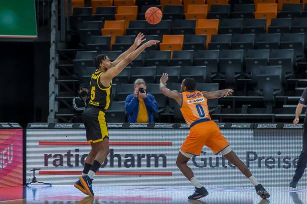 及4次左右 及4次左右