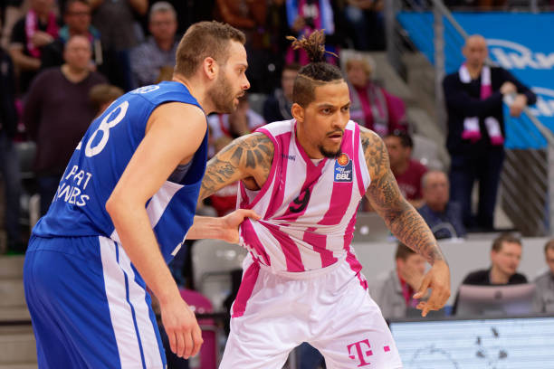 独行侠击败 独行侠击败