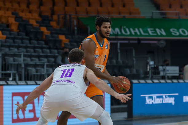 制度与王浩 制度与王浩