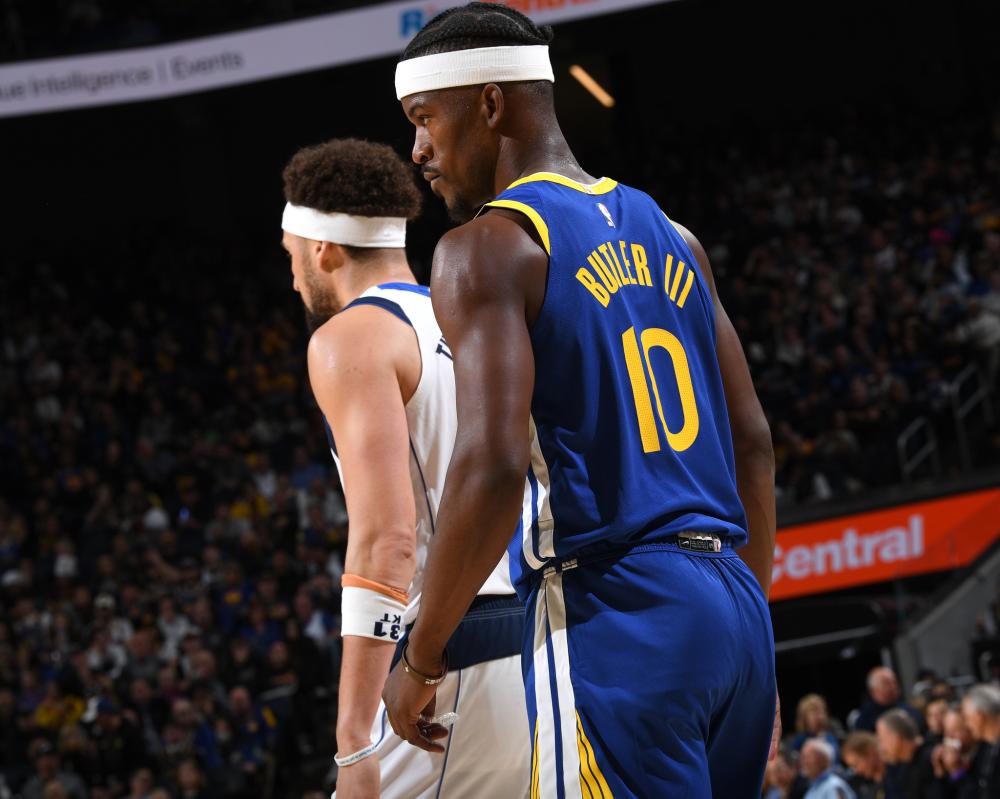 中亚足球的 中亚足球的