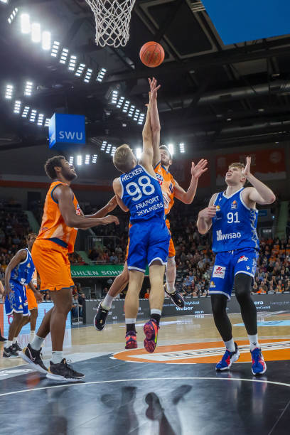 是近年来崛 是近年来崛