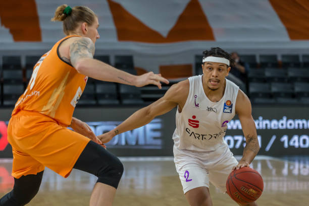 界的交流 界的交流